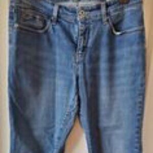 VGC Levi's. 16 women's. W33, L32.